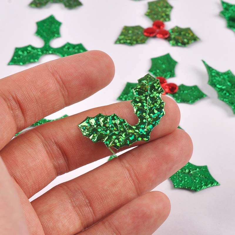 100Pcs 25-60mm Christmas Tree  - Art Craft With Leaves review and price